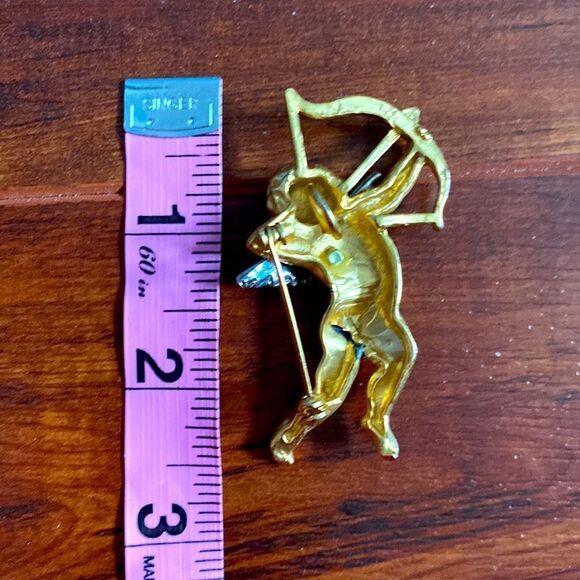 Set of 2 Gold & Silver Angel Brooches - Picture 8 of 9